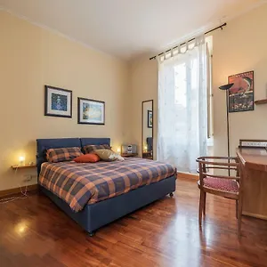 Domus Aurea & Colosseo Sweet Flat Apartment Rom